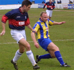 Picture Copyright Ian C. Walmsley / CanveyFC.Com / First Hosting